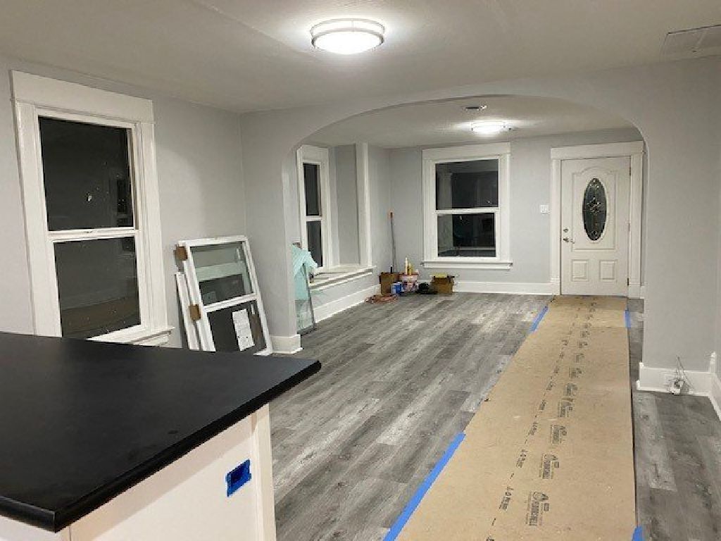 NEWLY REMODELED! 3 BDRM/1 BATH HOUSE