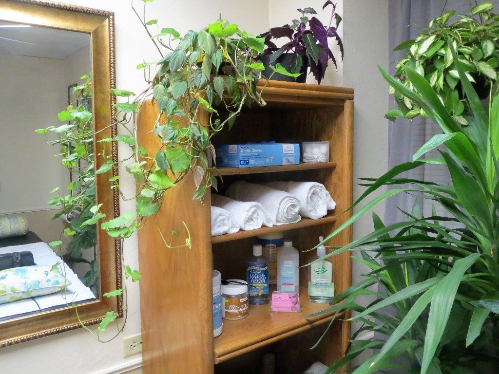Regulars and Familiars Enjoy BEST Massage Matters Evansville