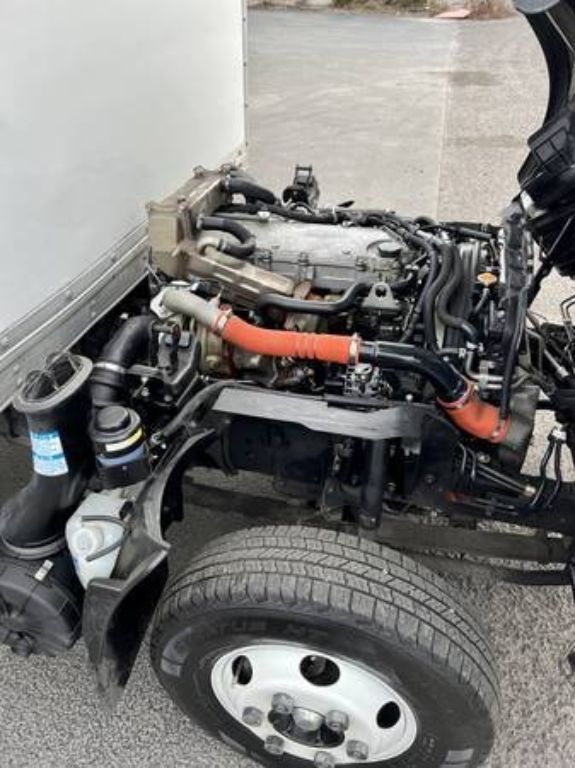 2020 Isuzu NPR BOX VAN 16FT Turbo Diesel