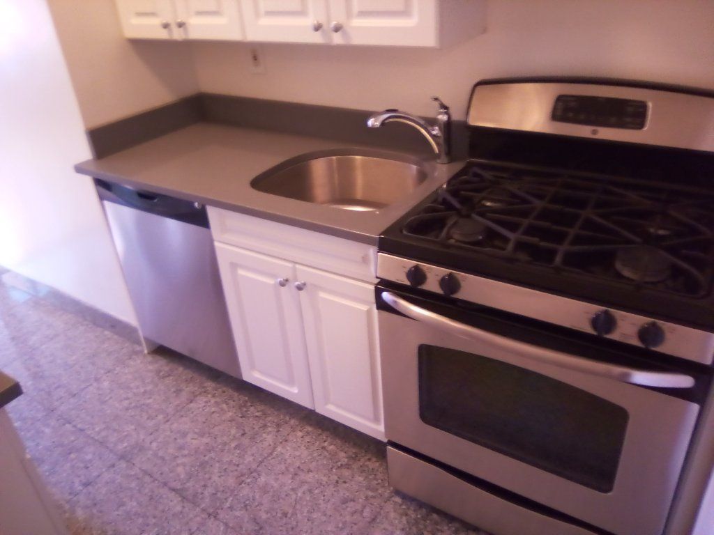 Stylish No Fee Union Square 1BR, $6450