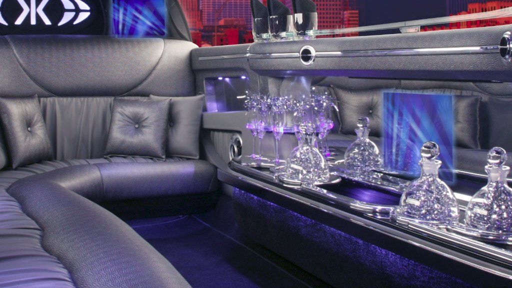 Hummer Limo Hire in Birmingham