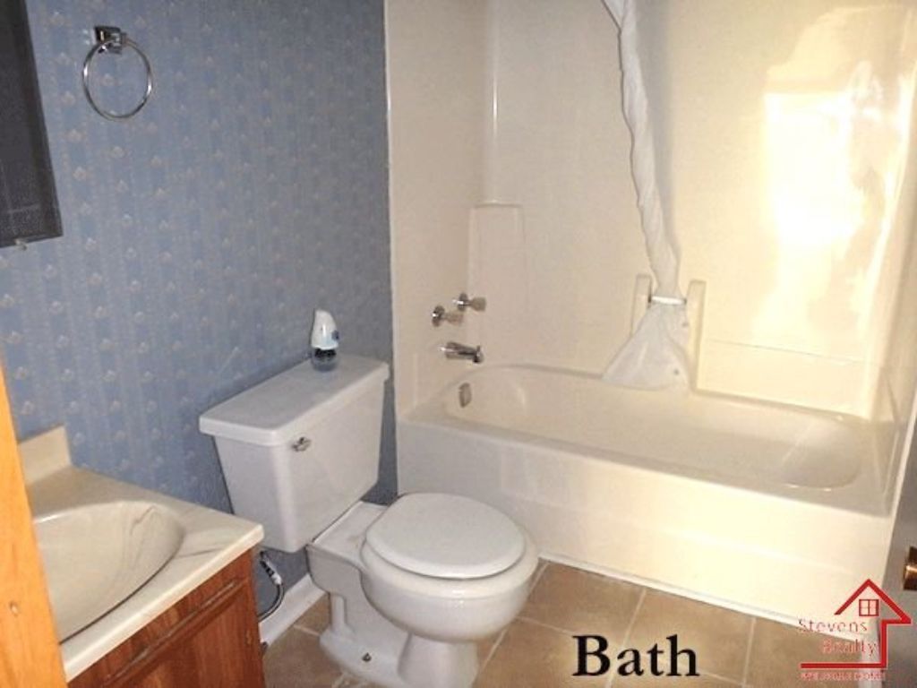 Charming Happy Place