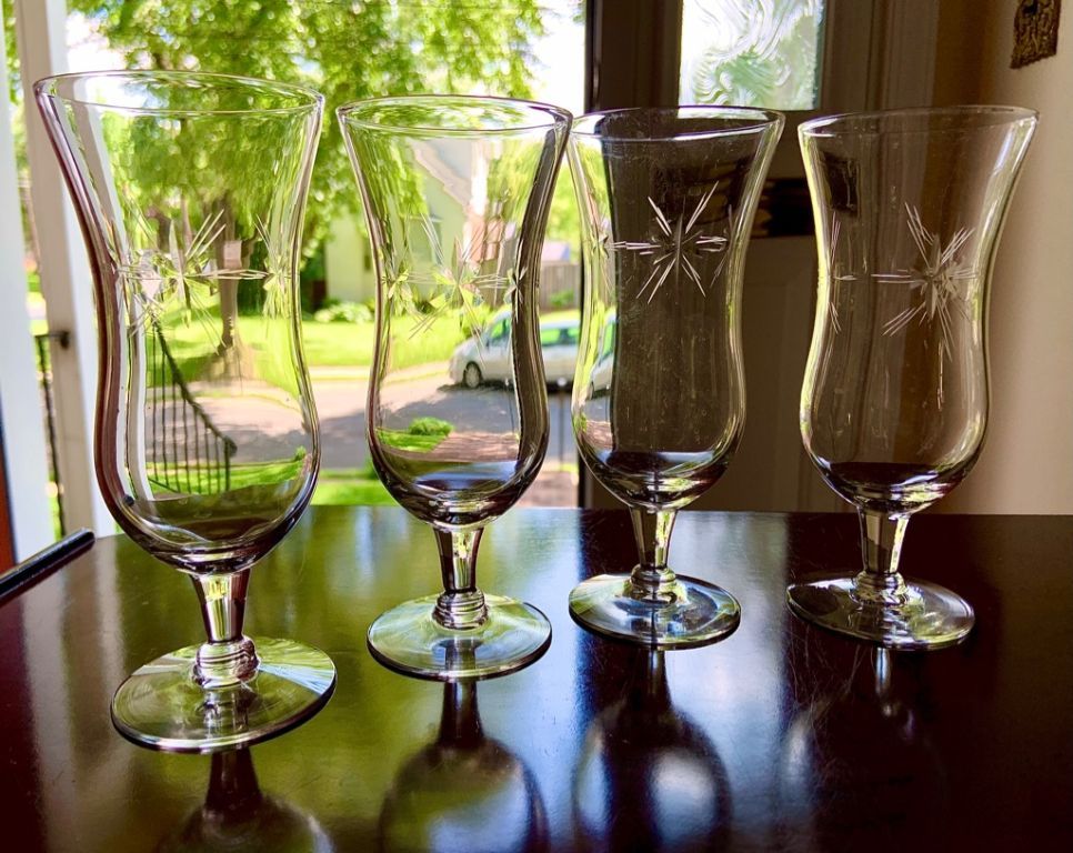 50% Off  Vntge 4 - Etched Atomic Starburst Parfait 6" Glasses