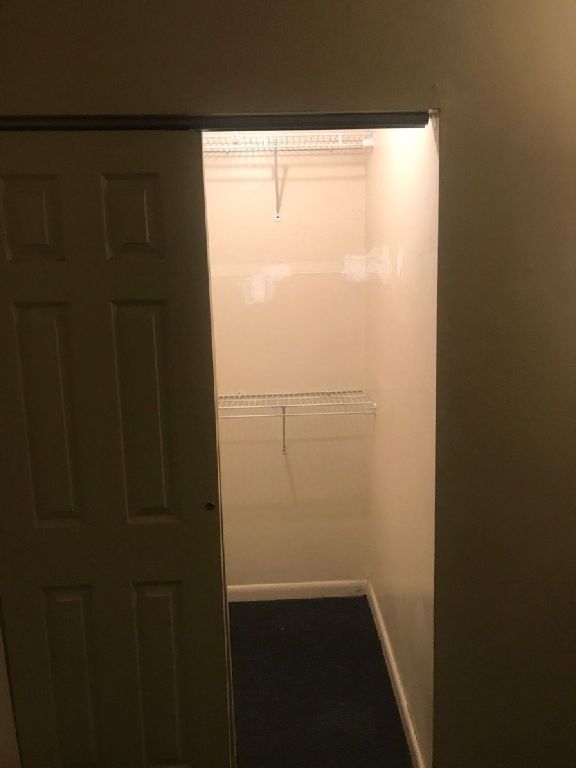 Room for rent to Female ONLY. Looking for Clean Woman who is looking for Safe Clean Beautiful Room