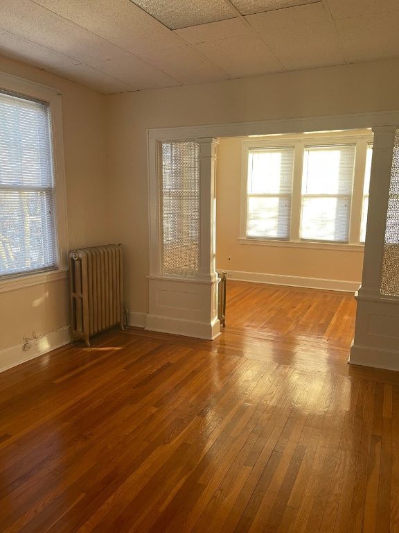 (ID#:1400653) Large 2 Bedroom 2nd Floor Apartment For Rent In College Point