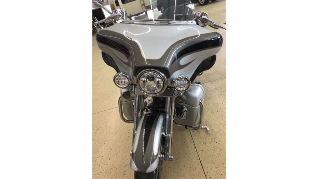2013 Harley Davidson Ultraglide CVO
