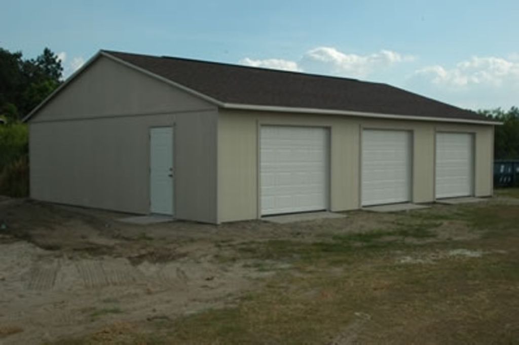 Sheds Garages & More! 407-889-8228 Custom Built Onsite or Delivered!
