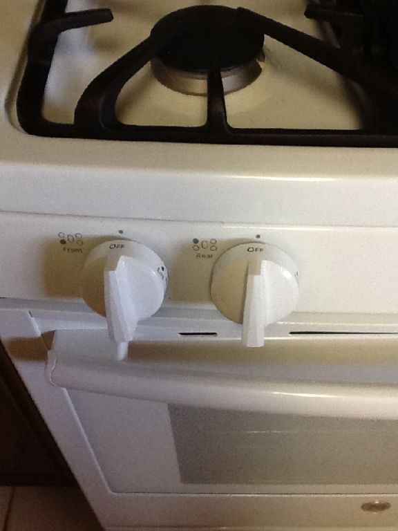 GE 5 Burner Gas Range MODEL#JGB760EFWW