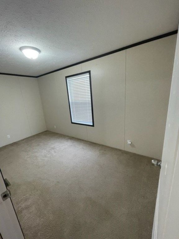 THIS 2 BEDROOM IS READY FOR YOU!!!
