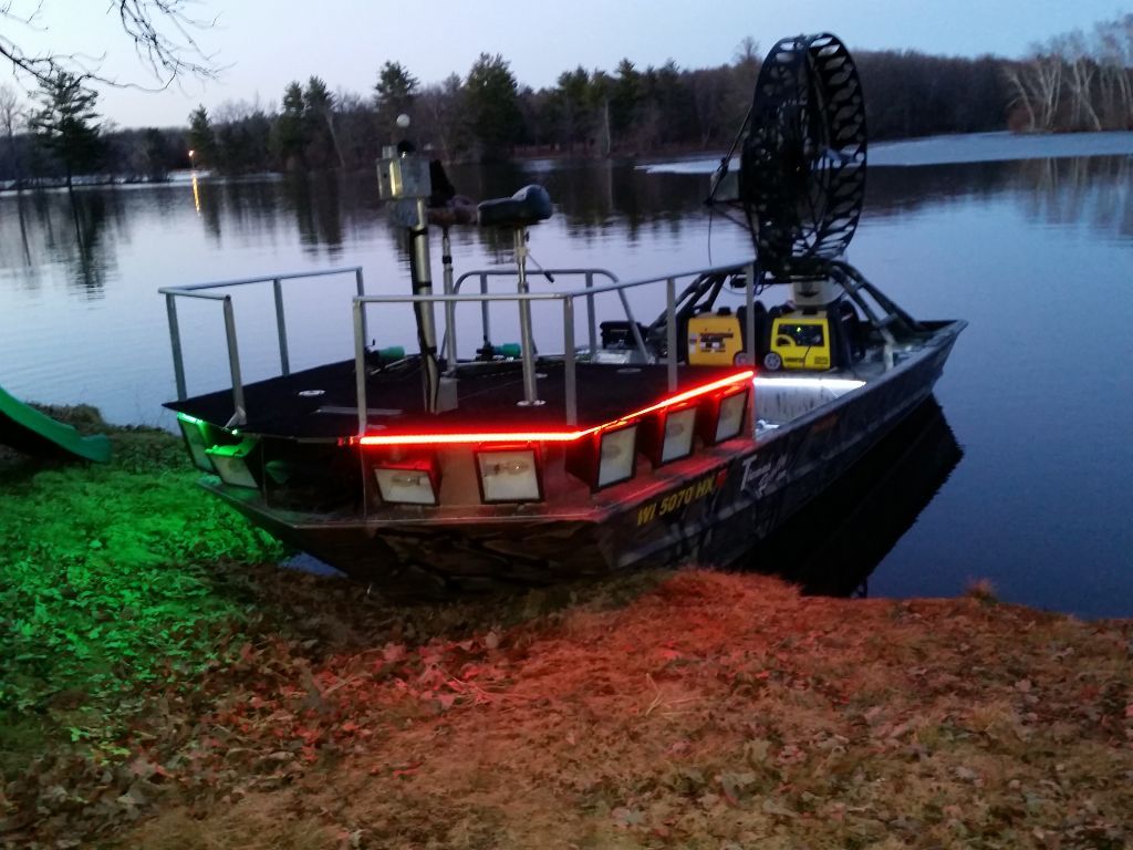 Sea Ark MV2072 Modified V w/Fan