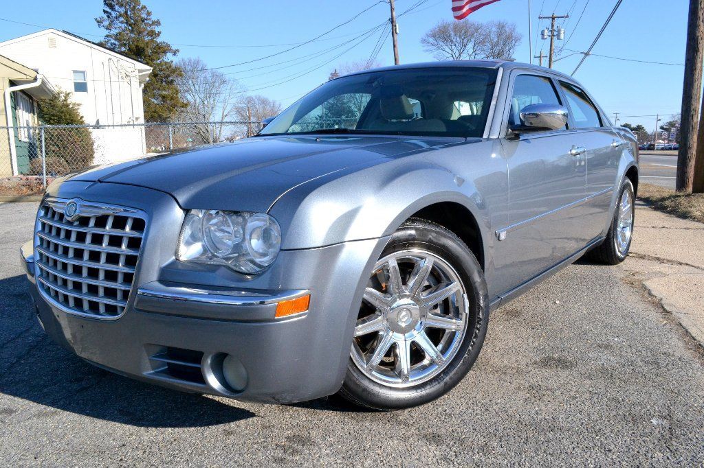 2006 Chrysler 300C HEMI CLEAN CARFAX  WARRANTY INCLUDED