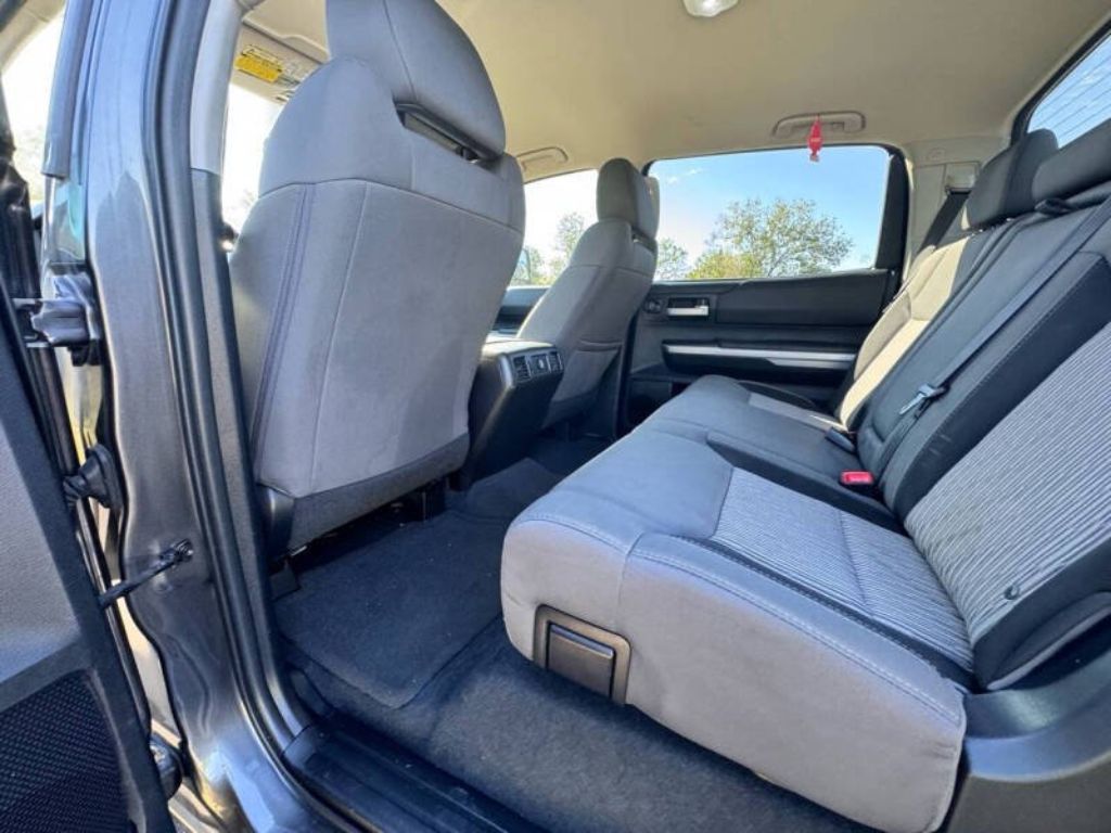 2015 Toyota Tundra SR5 4.6L V8 CrewMax 2WD