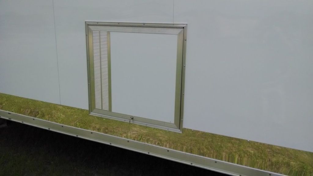 8.5x42 gooseneck enclosed trailer the ultimate car hauler