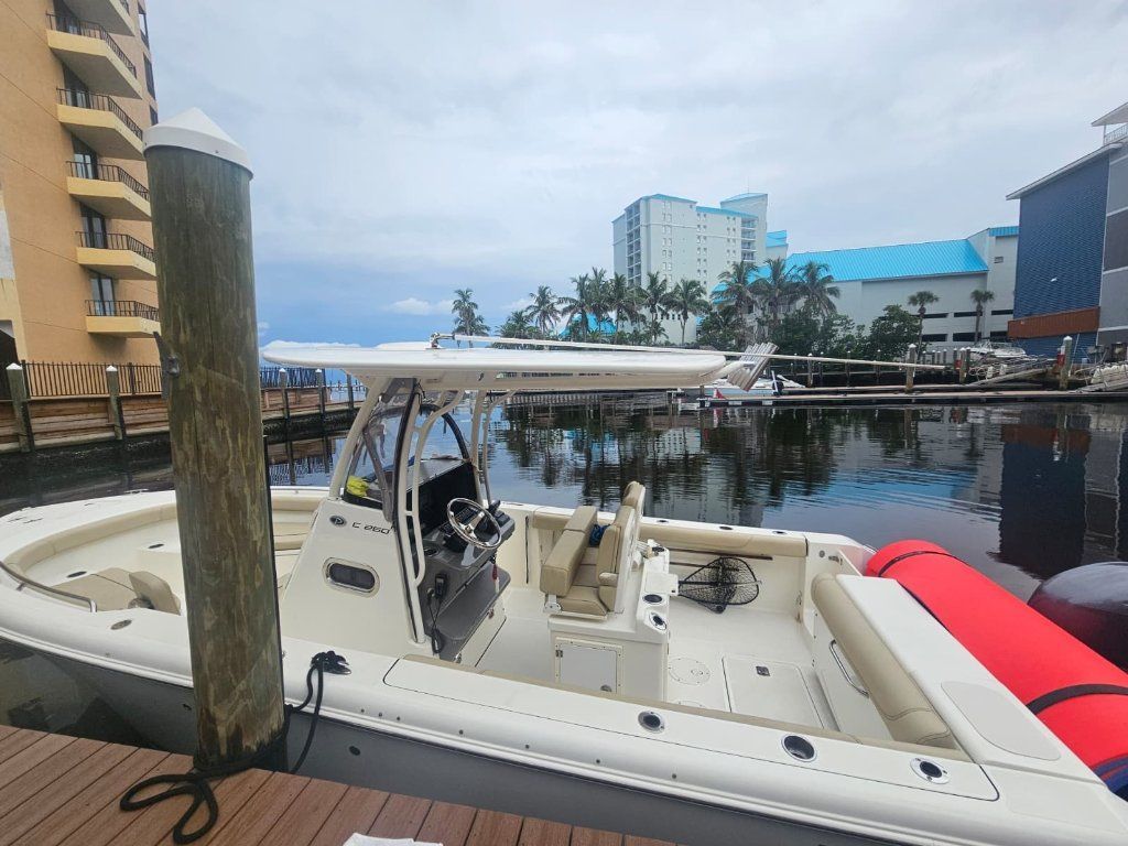 2020 Pursuit C268 Sanibel, Fl	115900