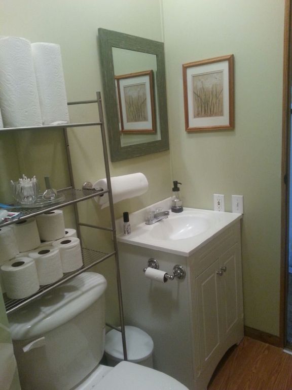 ROOM FOR RENT w/ensuite Bathroom! 700