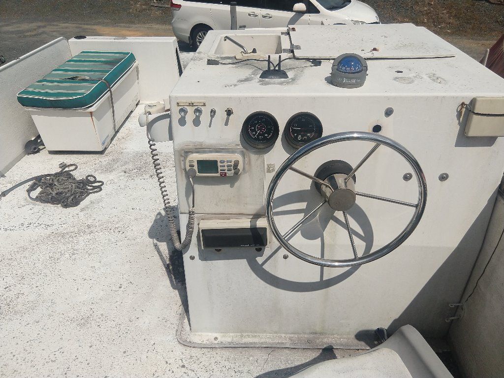 1997 Pontoon Boat with Speed Engine