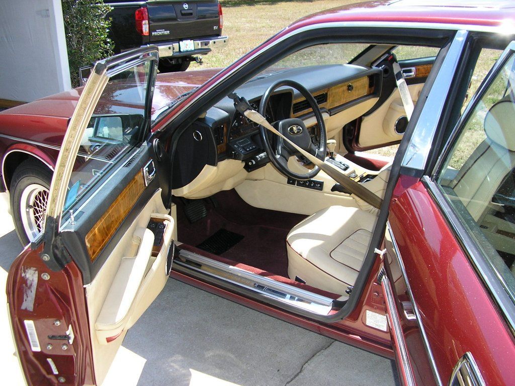 1990 Jaguar Vanden Plas Majestic