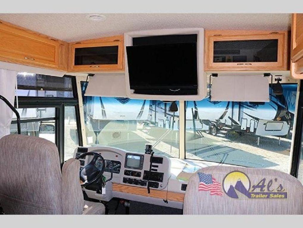 Used 2002 Winnebago ADVENTRUER 32V
