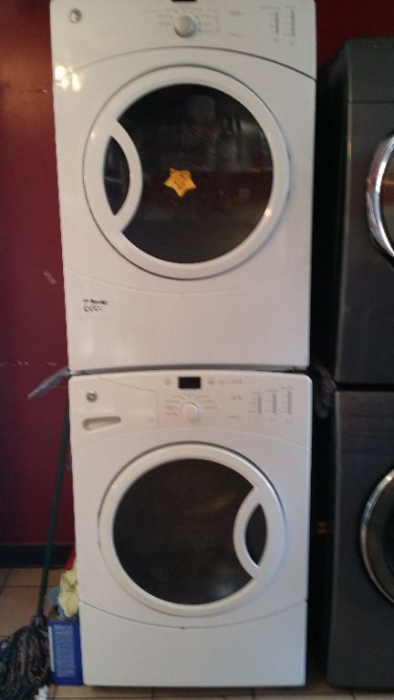 Nice set washer and dryers