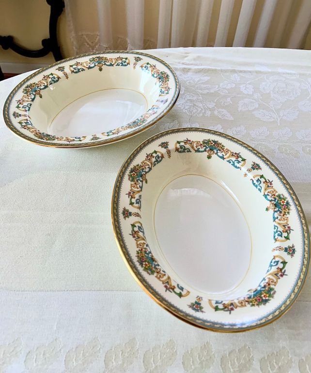 Vintage Aynsley "Henley" Bone China Serving Pieces -“The China for the Royals”!