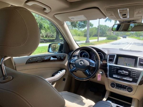 2012 Mercedes-Benz Ml350 BlueTEC  ~~ TURBO DIESEL ~~ 727-388-1516 ~~