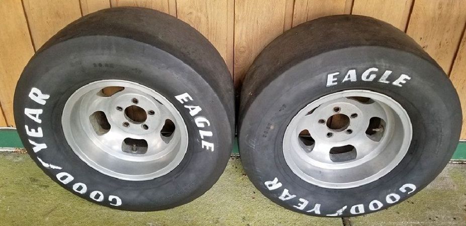 Slotted Mags Wheels - Auto Parts for Sale Offered in Cypress, TX - Claz.org