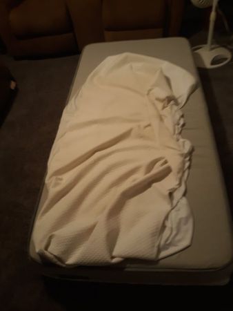 Twin extra long ,Natures Rest premium mattress with mattress protector