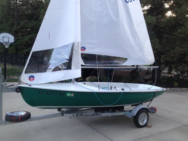 Lido 14 Sailboat #6359 with EZ Loader Trailer - Claz.org