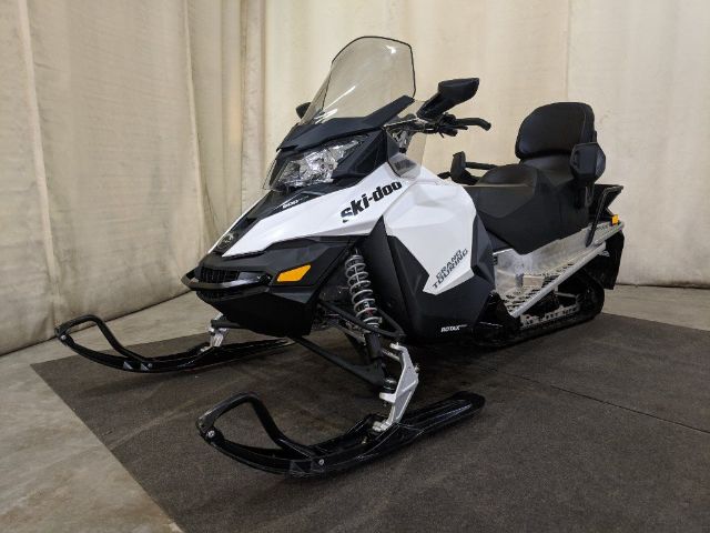 2018 Ski Doo Grand Touring 600 Ace Snowmobile | Claz