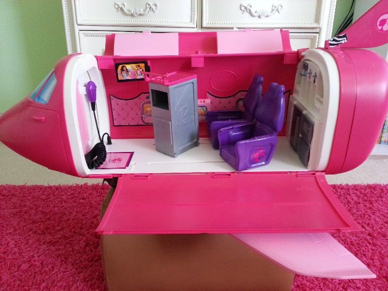 barbie glamor jet