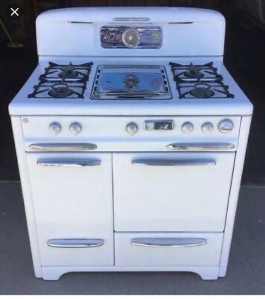 GAFFERS & SATTLER VINTAGE COLLECTABLE GAS STOVE