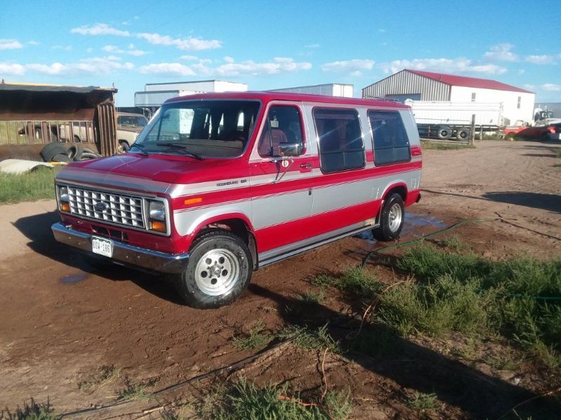 Ford econoline 1989