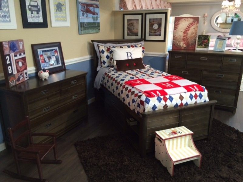 Young America Bellini Bratt Decor Beds Cribs Dressers