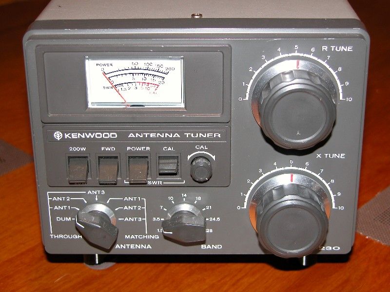 KENWOOD ANTENNA TUNER AT-230 NEW CONDITION, 200 Watts - Claz.org