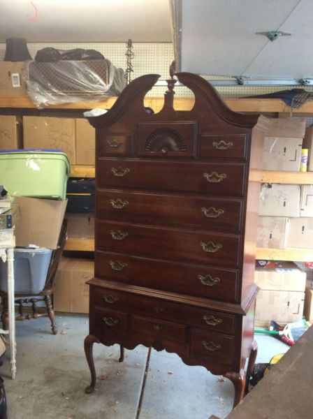 Thomasville Highboy Dresser Or Living Room Piece Claz Org