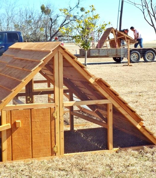 South Carolina Large Chicken Coops And Portable Fence Post Sets For