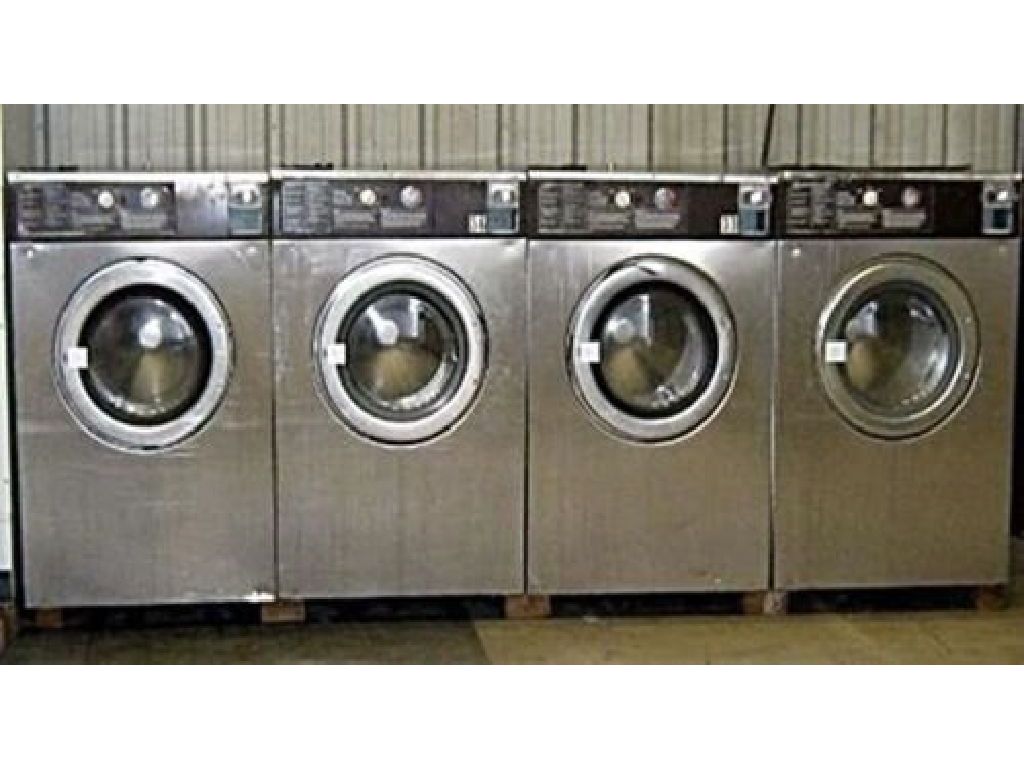 Coin Operated Wascomat Front Load Washer White Side/Stainless Steel W184 USED