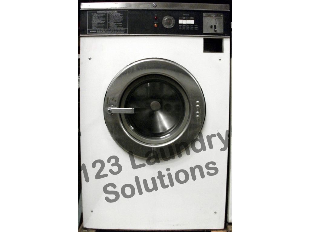 Good Condition Maytag Front Load Washer 18lbs 120v White AT18MC1 Used