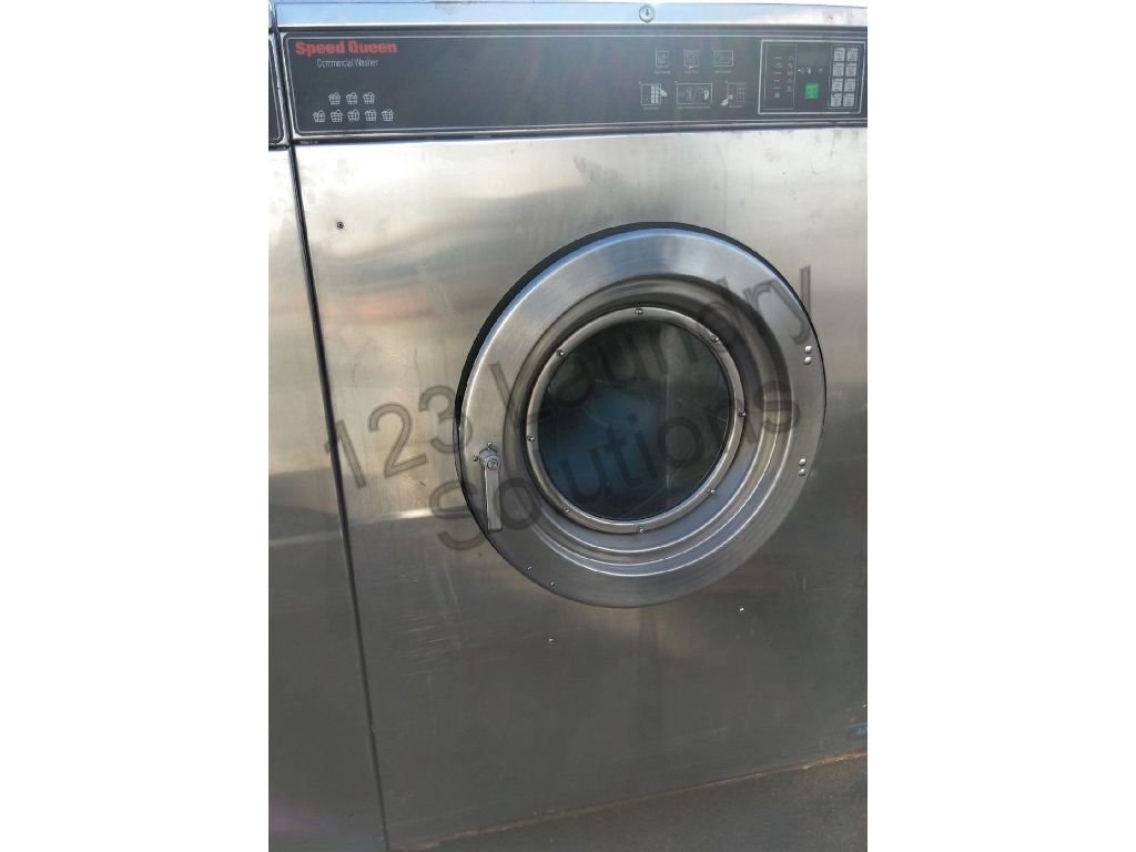 Coin Operated Speed Queen Front Load Washer Coin Op 80LB 3PH 200 240V SC80BYVQU6​0001 Used