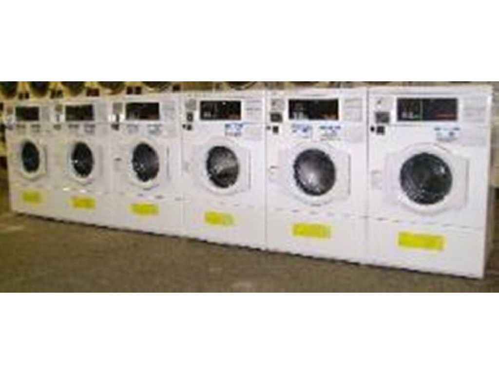 For Sale Speed Queen Horizon Washer 1Ph SWFT61WN Used