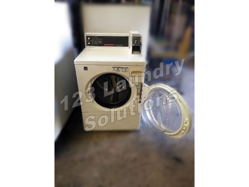 Coin Operated Speed Queen Front Load Washer 120v 60Hz 9.8Amps SWR971WN Used