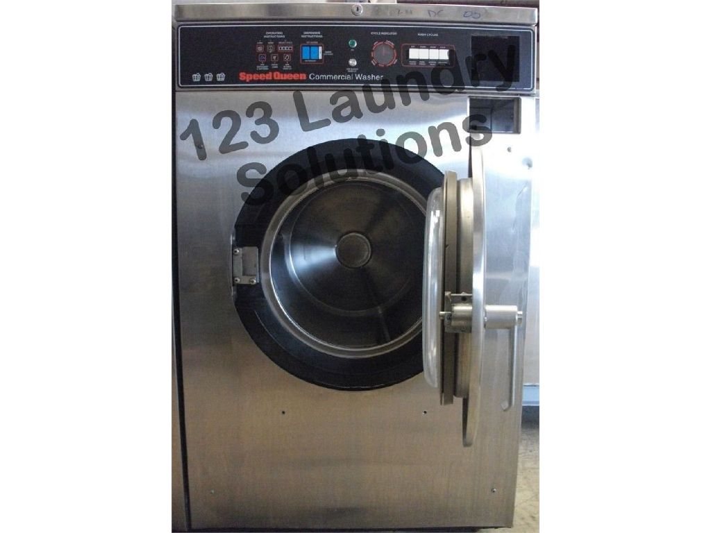 Coin Operated Speed Queen Front Load Washer 208-240v Stainless Steel SC35MD2YU40001 Used