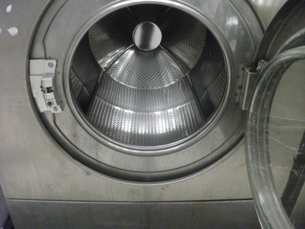 Coin Operated IPSO Front Load Washer 50 LB 3PH for OPL
