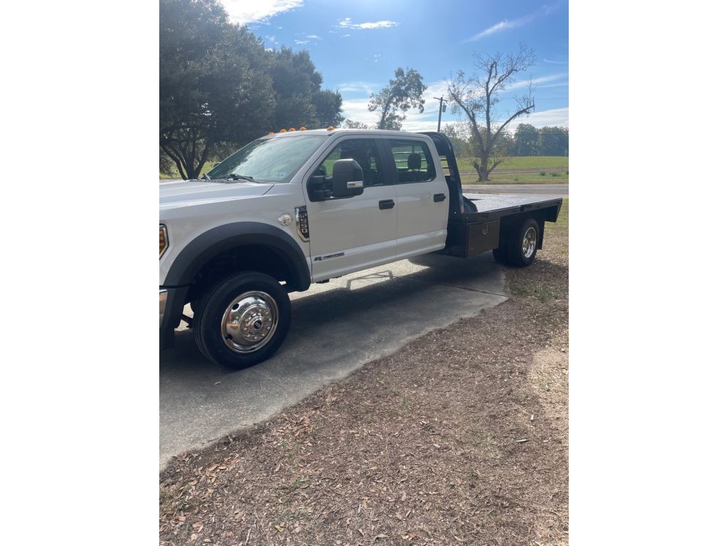 2019 Ford F550 XL Flatbed Truck For Sale in Port Allen, Louisiana 70767