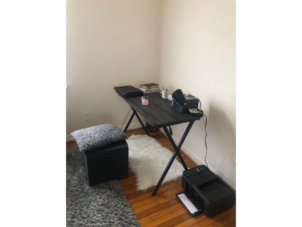 Apartment for rent- 6 month lease