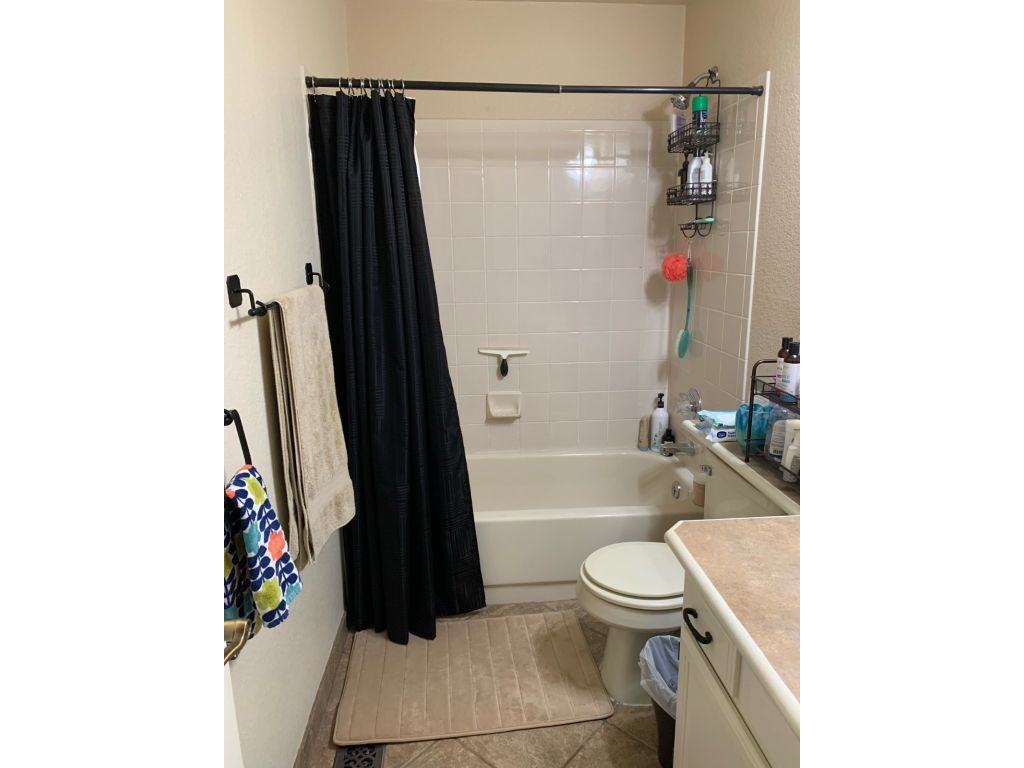 Quiet, private room(s) and bathroom for rent in Castle Rock home