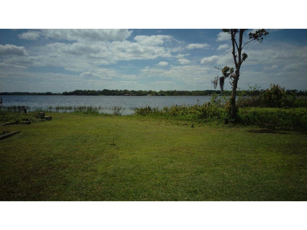 Nice Quiet Waterfront Property On Big Ski Lake! Haines City FL!