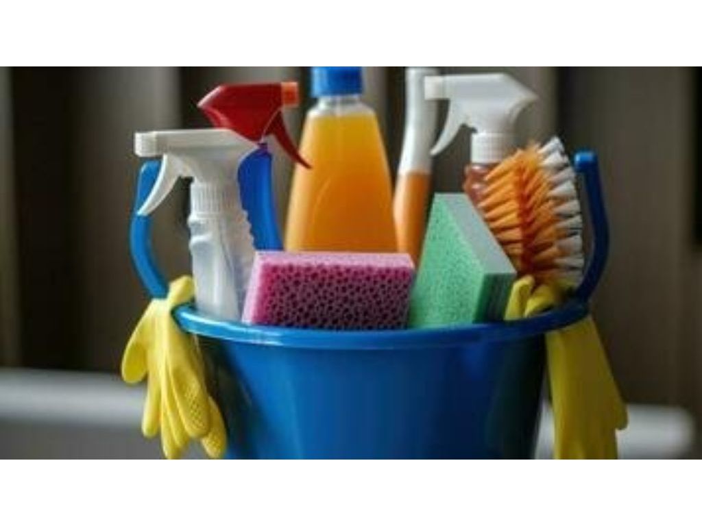 Cleaner needed to pay $750 weekly