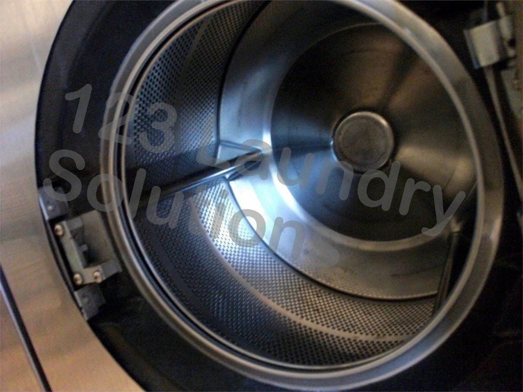 For Sale Speed Queen Front Load Washer 208-240v Stainless Steel SC35MD2YU40001 Used