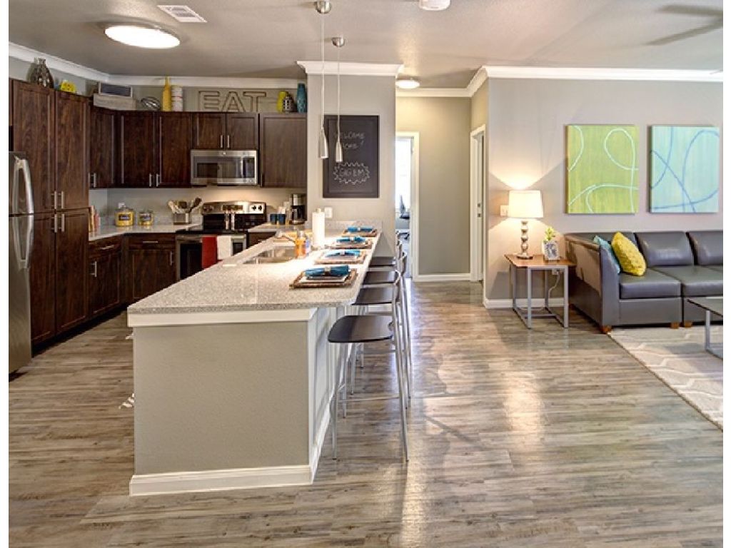 Summer sublease